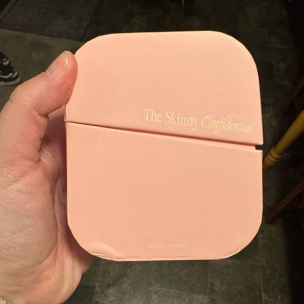 The Skinny Confidential Pink Ice Roller
